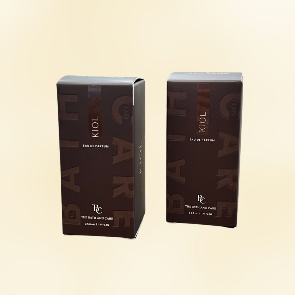 The bath and care perfume mono carton vintage offset