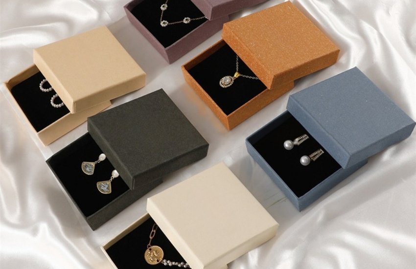 Ecommerce jewelary Packaging Boxes | Vintage Offset